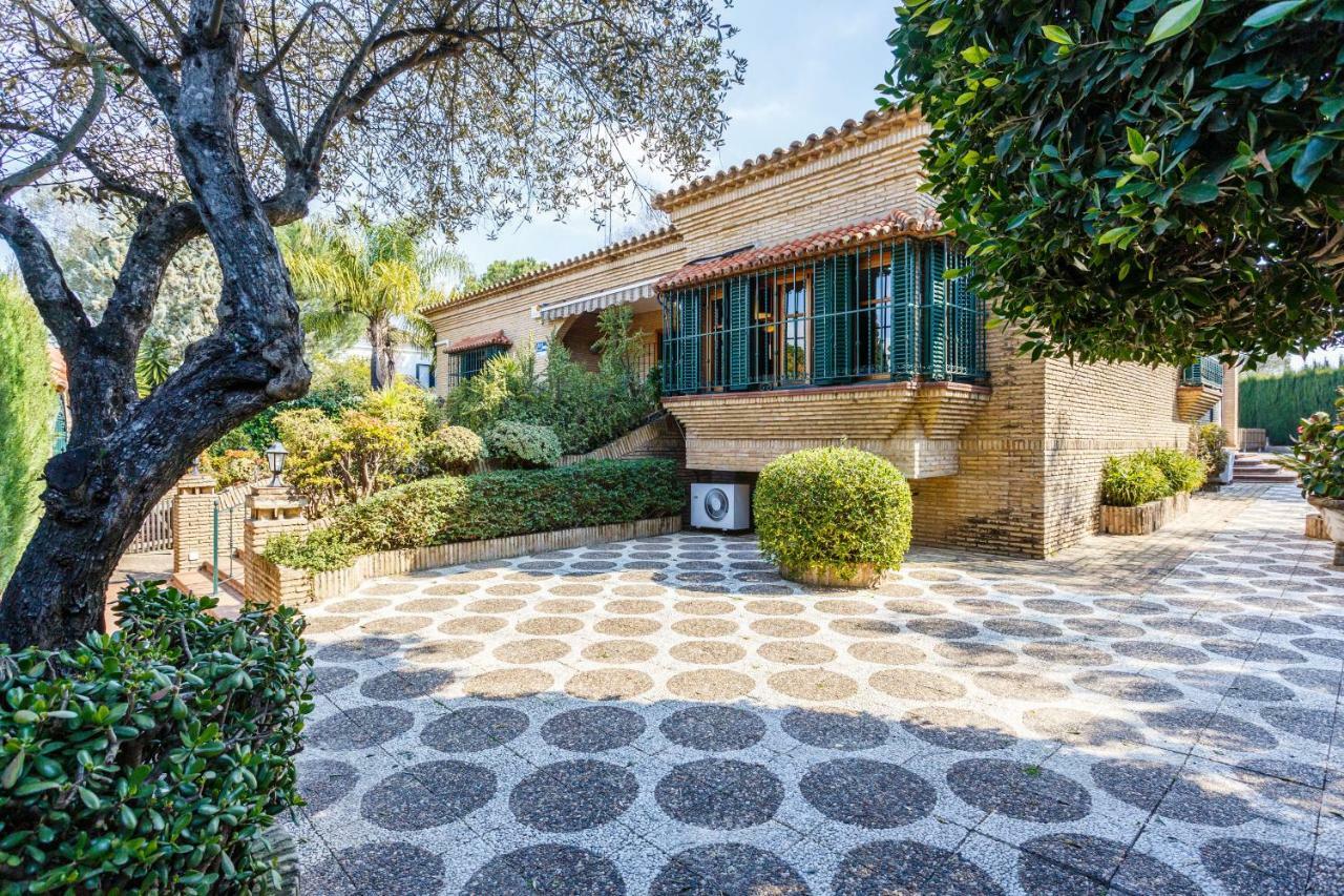 Divi Apartments Villa Reyes Mairena del Aljarafe Exterior photo