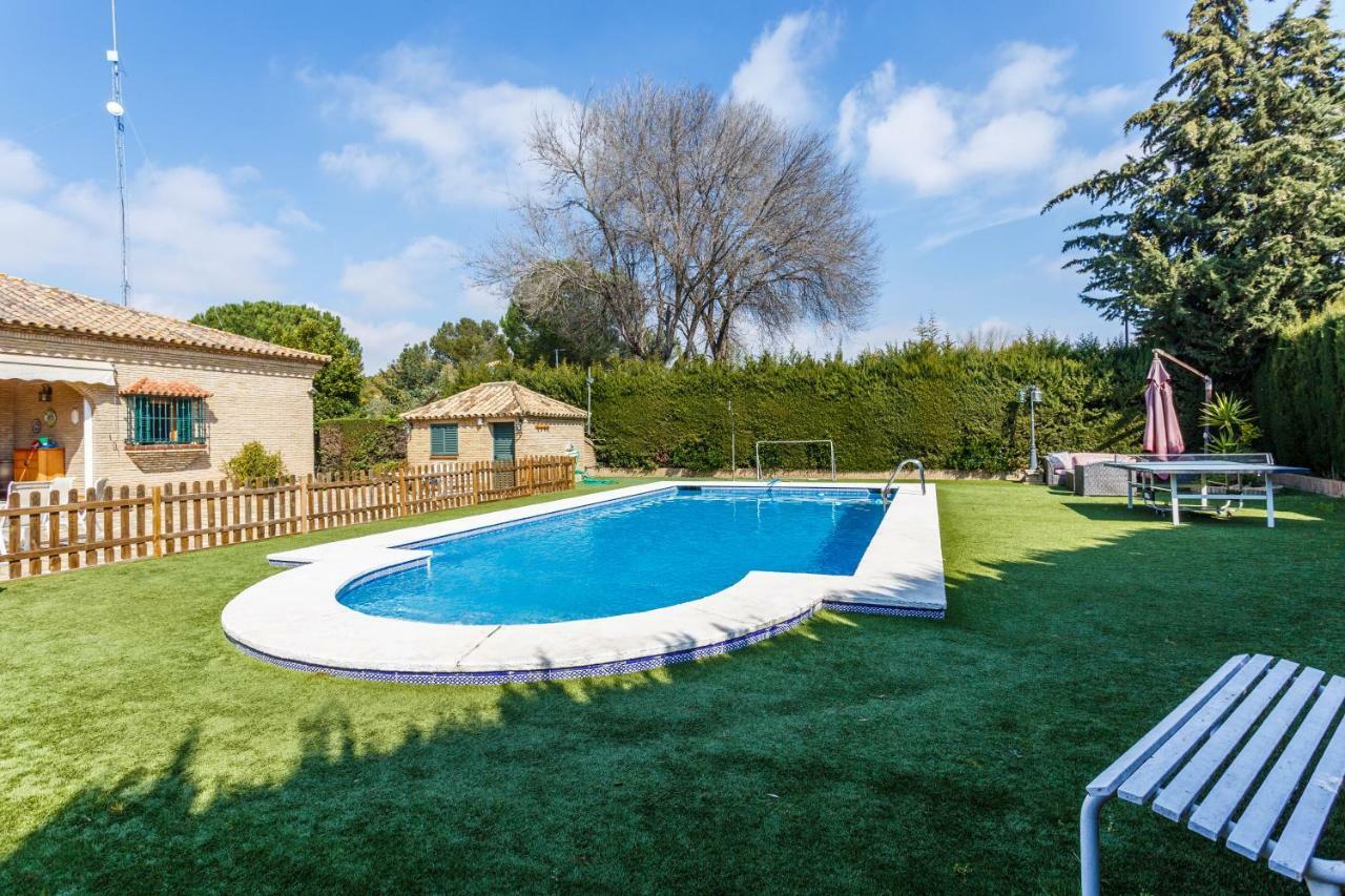 Divi Apartments Villa Reyes Mairena del Aljarafe Exterior photo